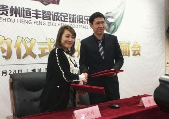 曼联此前逆转击败了维拉，在俱乐部周围不断出现各种传闻和噪音的环境之下，对滕哈赫来说最大的鼓舞是他的球队取得了一场胜利，而不是一味地屈服，球员们仍在战斗。